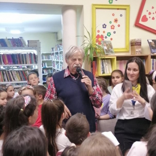 Посета библиотеци